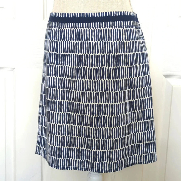 Boden Dresses & Skirts - Boden Navy and white Pencil Skirt